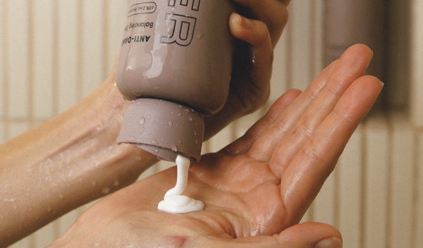 How to Use Anti-Dandruff Shampoo the Right Way