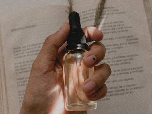 The Top Essential Oils To Get Rid Of Dandruff For Good